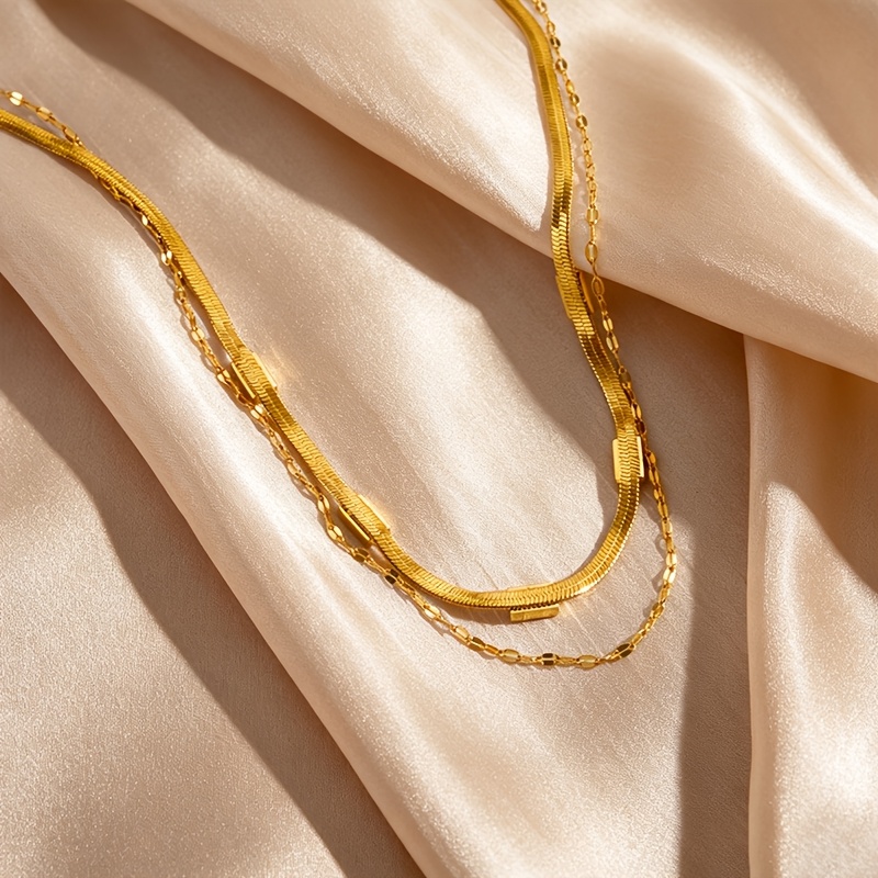 Women's Exquisite Luxury 304 Stainless Steel Golden Necklace